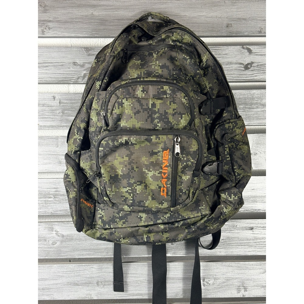 Dakine Camo Camoflauge Backpack Green Orange Skateboard Rucksack Camera Bag